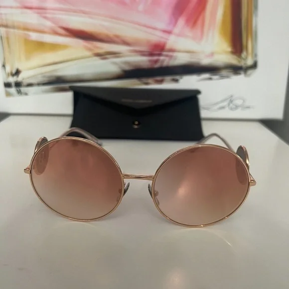 Dolce and Gabbana Authentic New rose gold sunglasses. D&G Dolce & Gabbana 2166 772 Rose Gold Aviator Sunglasses  main image 4